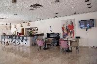 COCKTAIL BAR